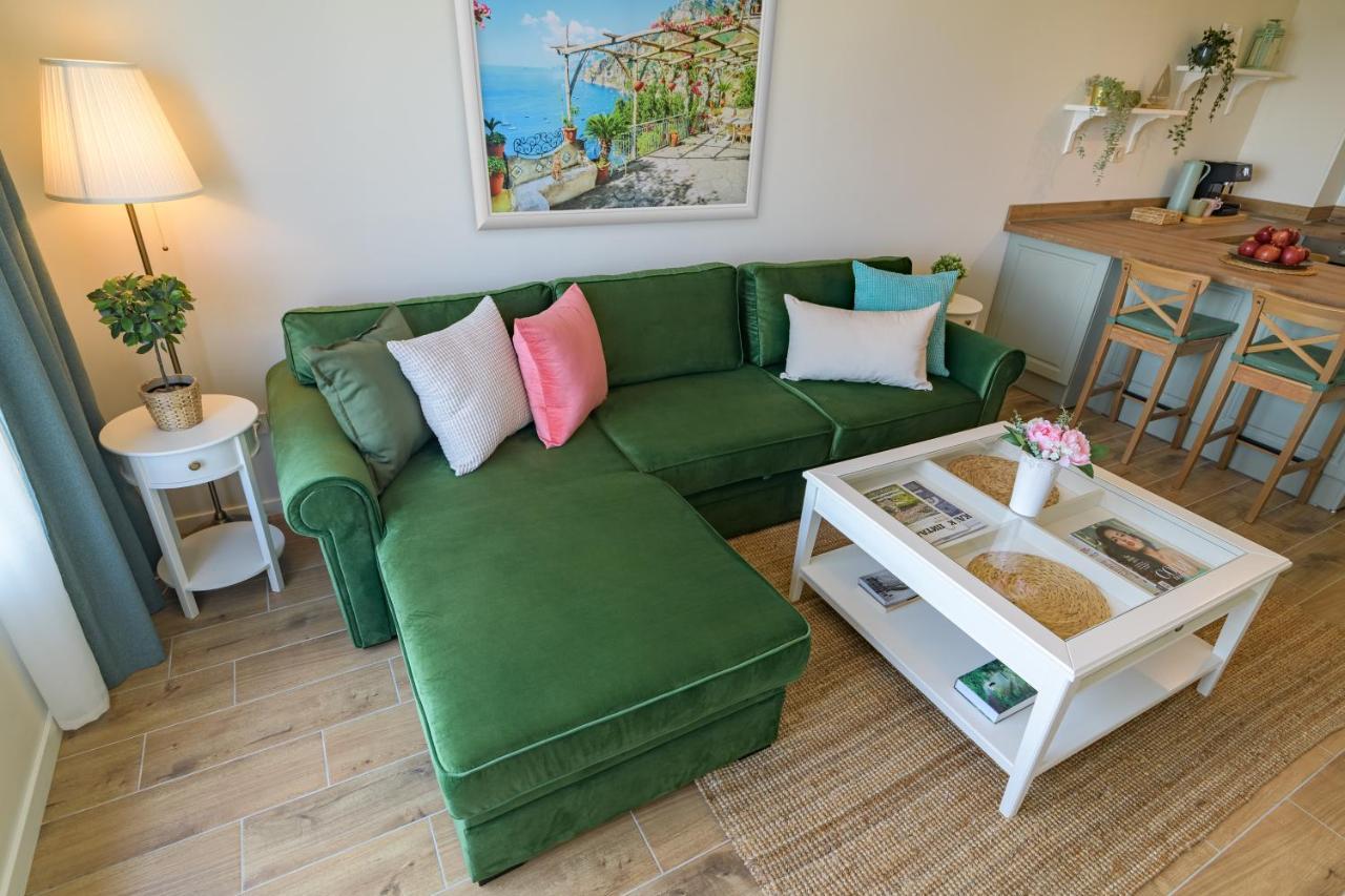 Apartment A'More Saints Constantine and Helena Exteriör bild