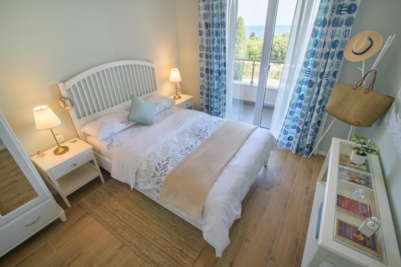 Apartment A'More Saints Constantine and Helena Exteriör bild